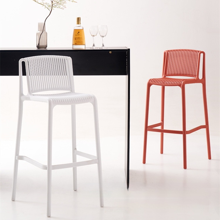 安価なバー家具、工業用・商業用PPプラスチック製ハイチェア、 - Commercial Kitchen And Bar のレビューと価格